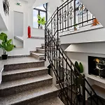 Apartment Boheme Social *